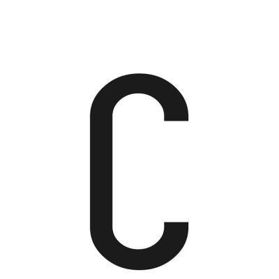 LETTERA C ADES. 6X3 CM NERA