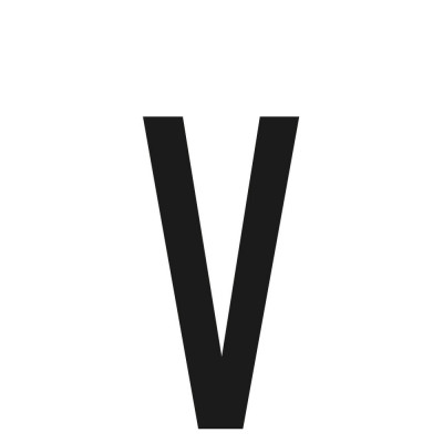 LETTERA V ADES. 6X3 CM NERA